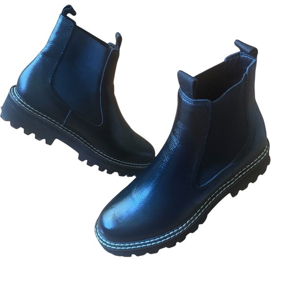 🖤 Dolce Vita Moana Black Leather H2O Chelsea Boots – Women/Size 7.5 - Picture 1 of 4
